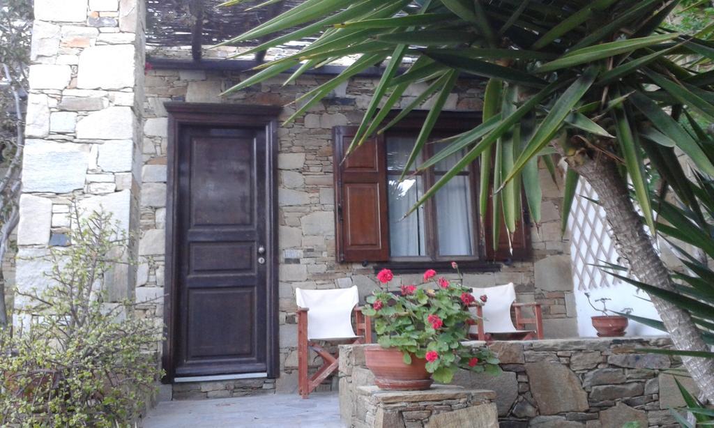 Cochili Rooms & Apartments Azolimnos Syros Exterior photo